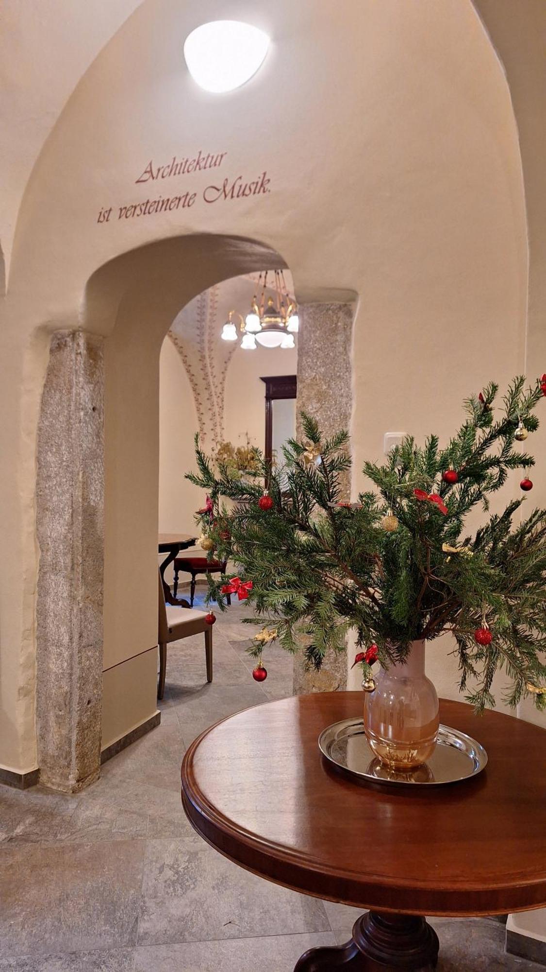 Stadtpalais Bellevue-Suite 3- Zimmer- Maisonettewohnung Mit Dachterrasse Maximal 4 Personen Bautzen Eksteriør bilde